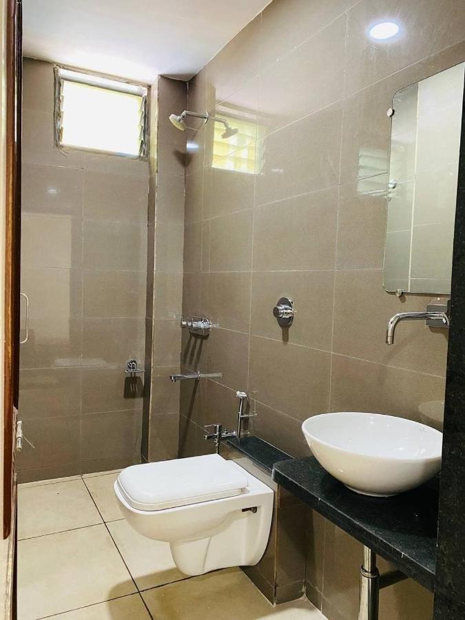 Hotel Tirth Ankleshwar Exterior photo